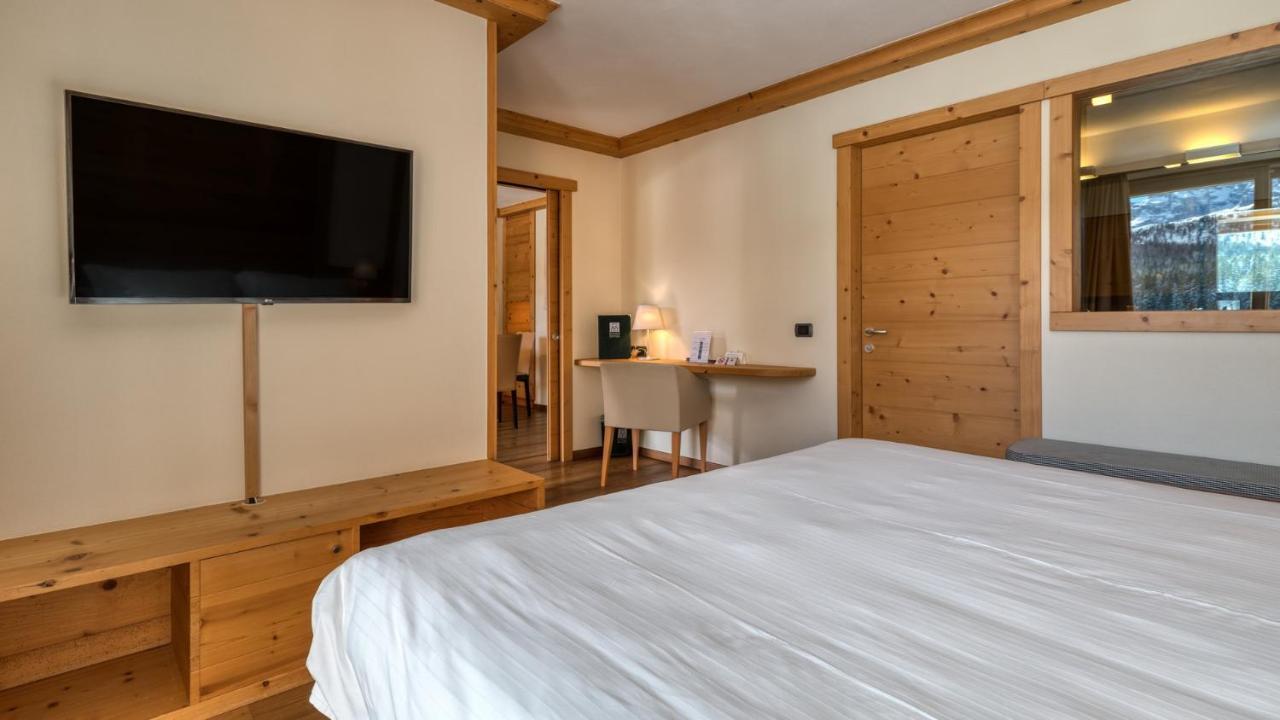 Maribel Hotel Madonna Buitenkant foto
